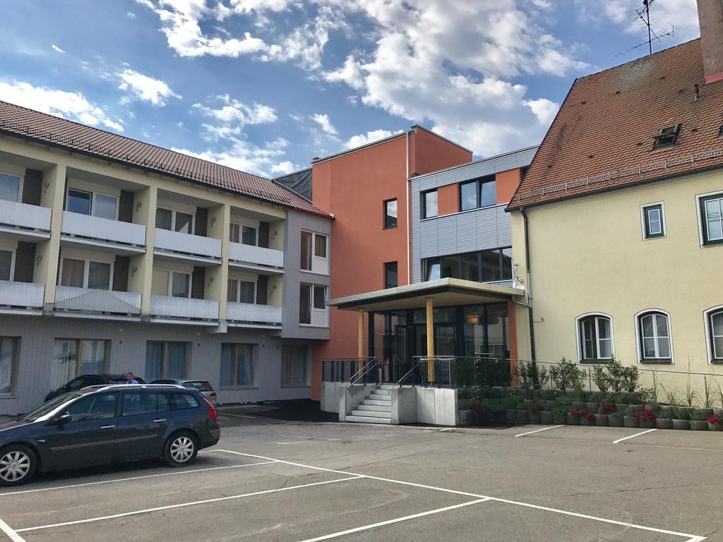 赫希酒店 Wertingen 外观 照片